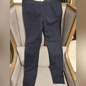 Loft, skinny pants, stretchy